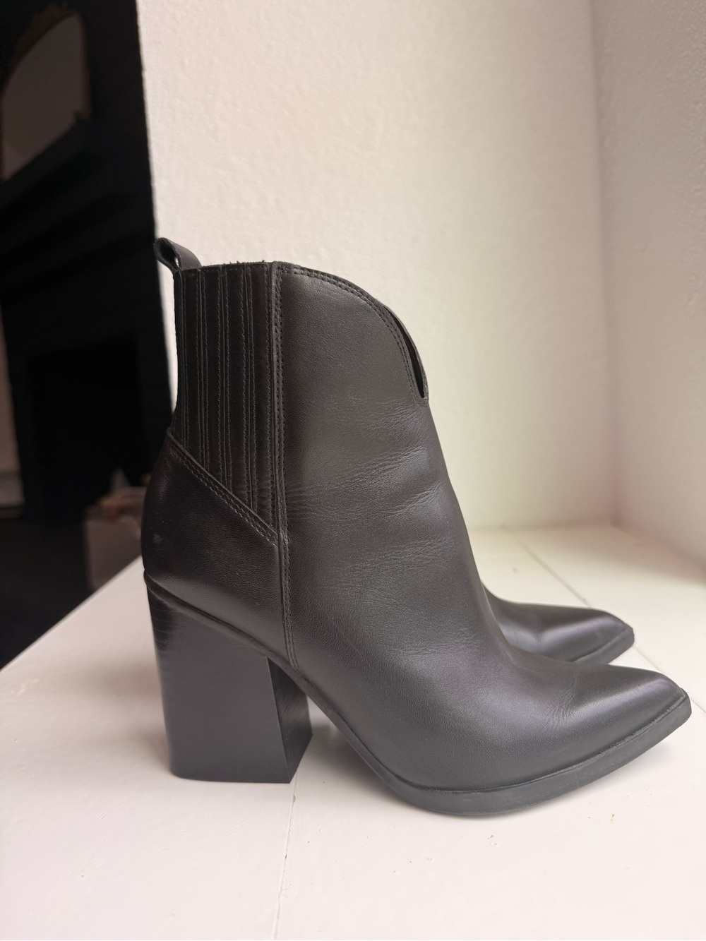 Marc Fisher Black Leather Pointed Toe Block Heel Ankle Boots